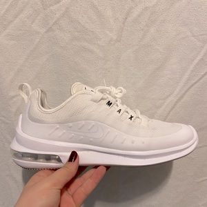 NIKE Wmns Air Max Axis 'White